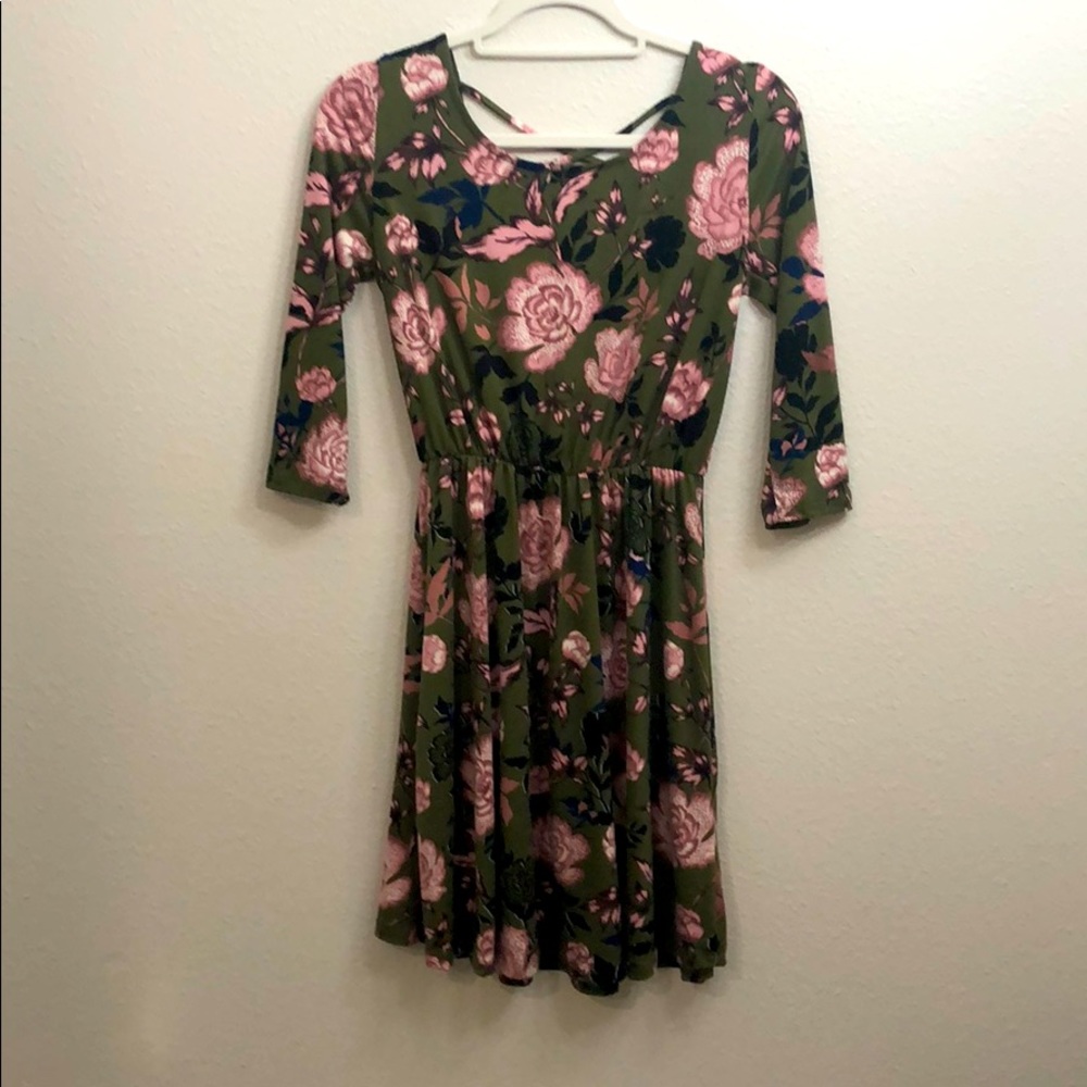 Floral tunic or dress with cross back